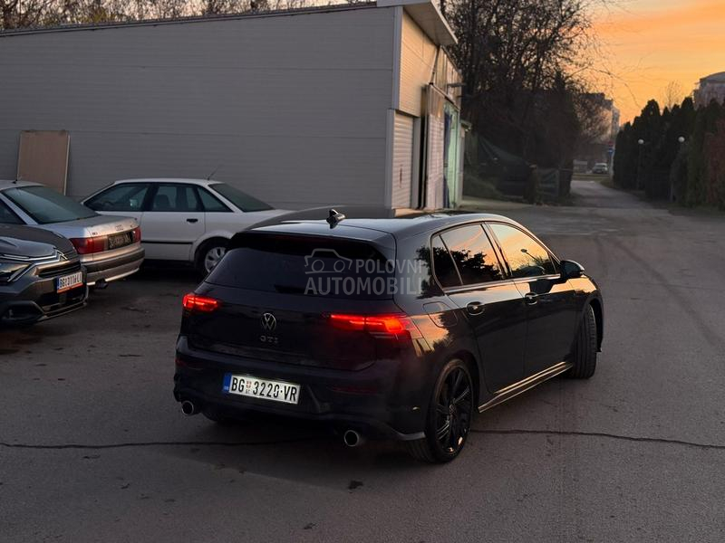 Volkswagen Golf 8 gti