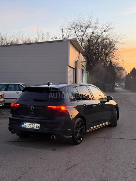 Volkswagen Golf 8 gti