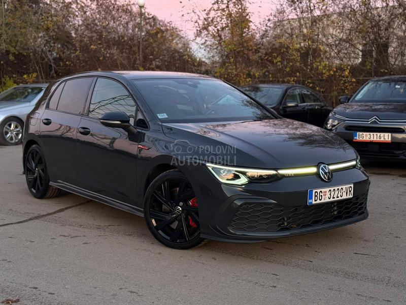 Volkswagen Golf 8 gti