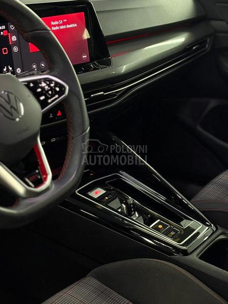 Volkswagen Golf 8 gti