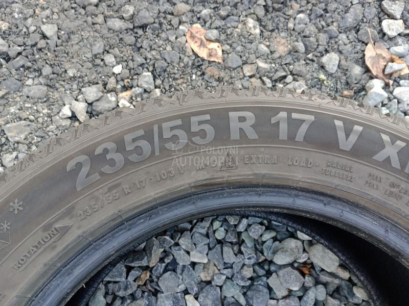 Semperit 235/55 R17 Zimska