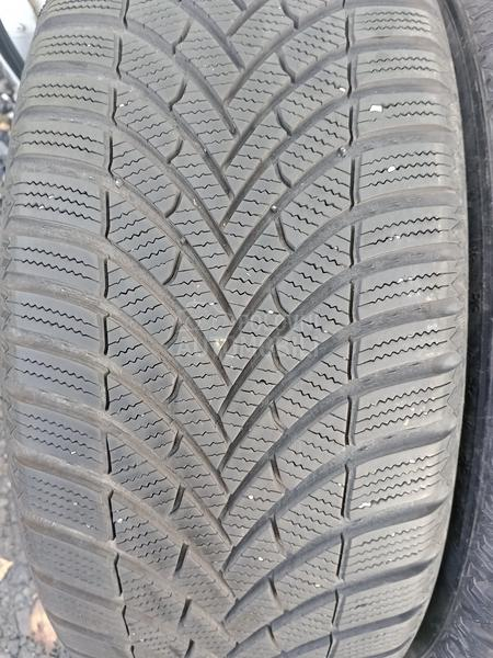 Semperit 235/55 R17 Zimska