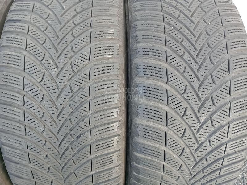 Semperit 235/55 R17 Zimska