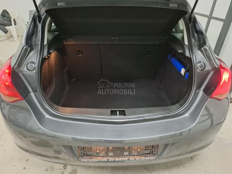 Opel Astra J 1.4