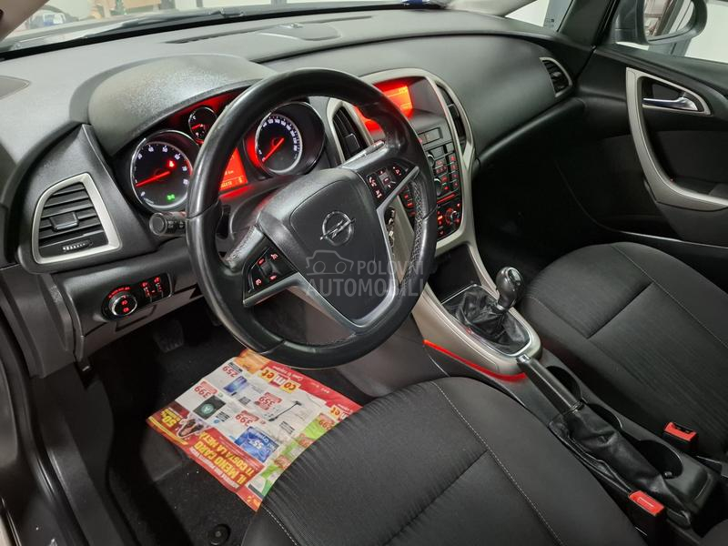 Opel Astra J 1.4