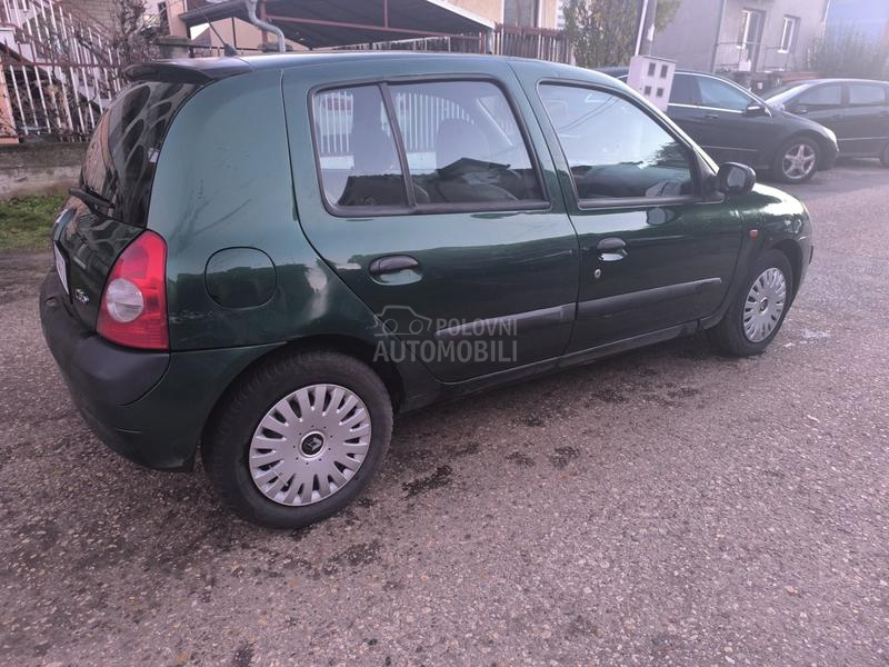 Renault Clio 