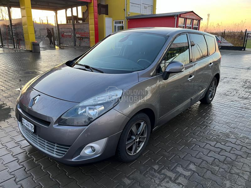 Renault Grand Scenic 