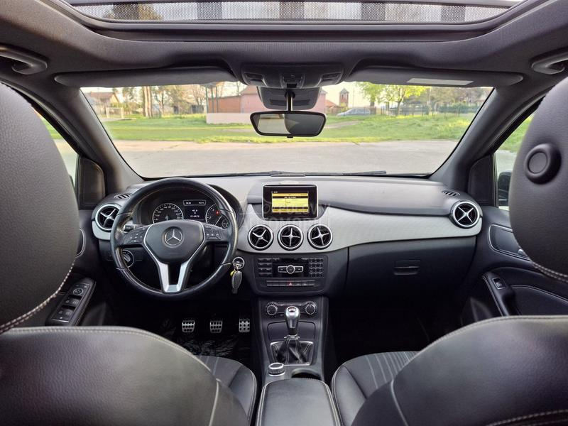 Mercedes Benz B 180 B 180