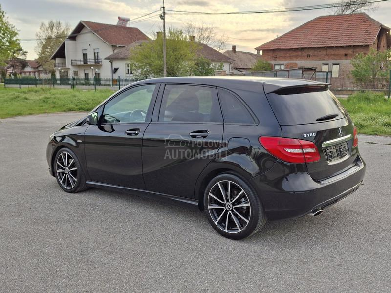 Mercedes Benz B 180 B 180