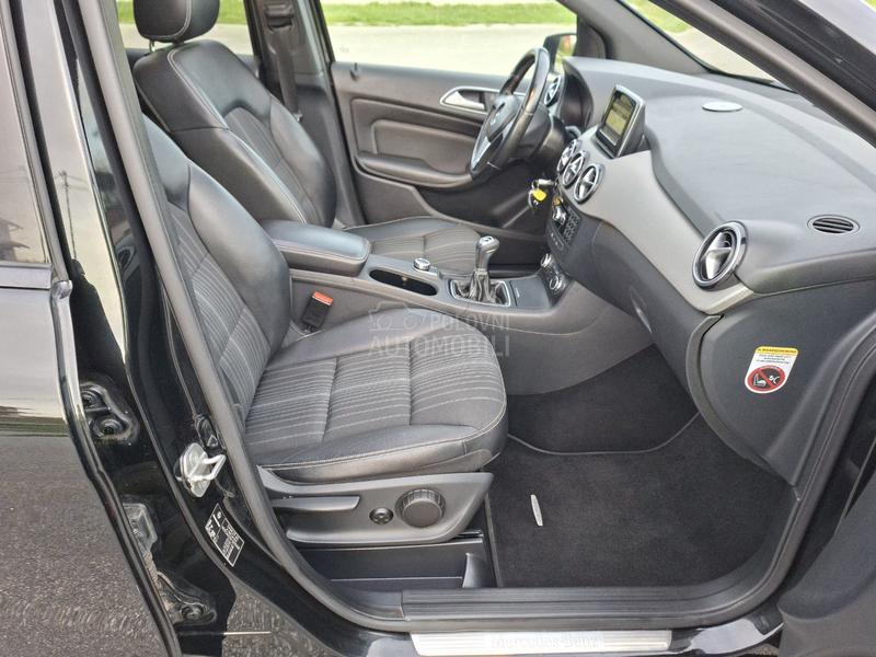 Mercedes Benz B 180 B 180