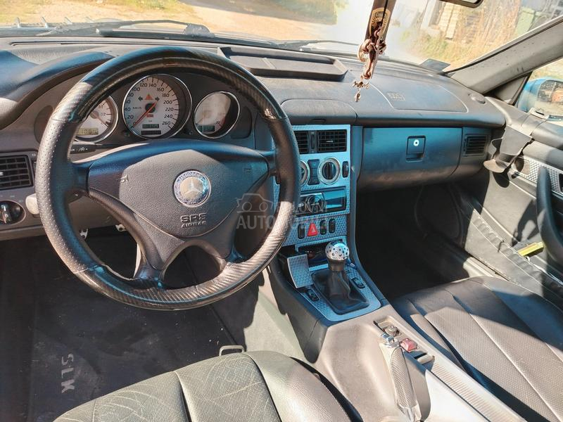 Mercedes Benz SLK 200 