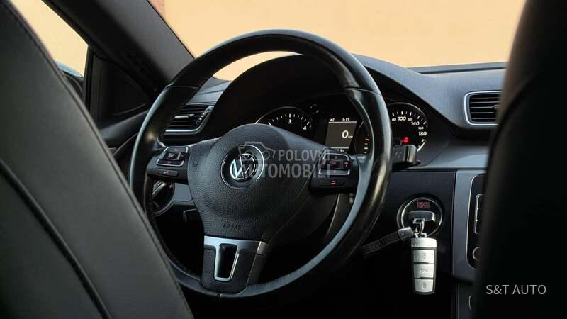 Volkswagen Passat CC 2.0 TDI/DSG/LED/FUL