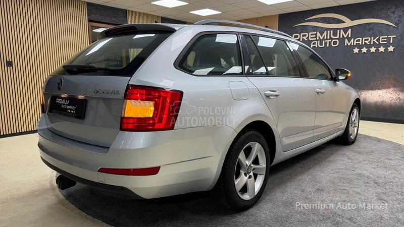 Škoda Octavia //1.6 TDI/DSG//NOV