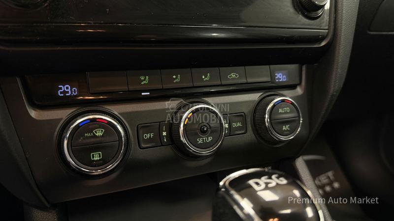 Škoda Octavia //1.6 TDI/DSG//NOV