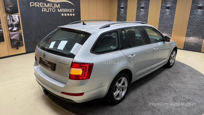 Škoda Octavia //1.6 TDI/DSG//NOV