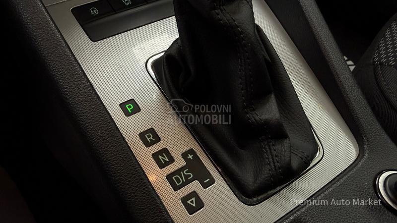 Škoda Octavia //1.6 TDI/DSG//NOV