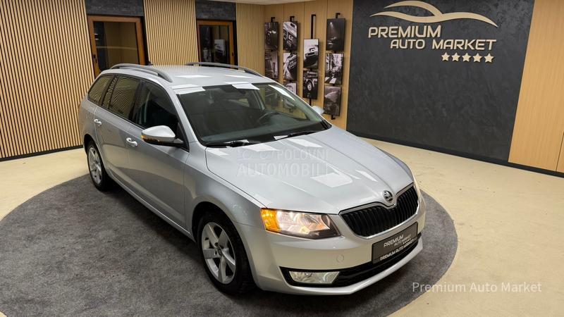 Škoda Octavia //1.6 TDI/DSG//NOV