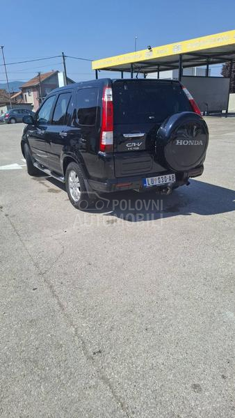 Honda CR-V 