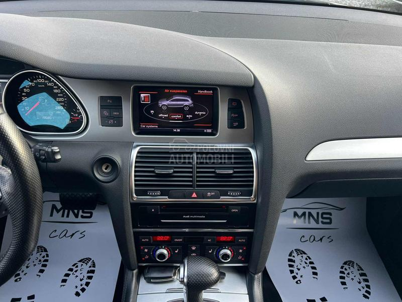 Audi Q7 3.0TDI/3xS/7sed/Pano