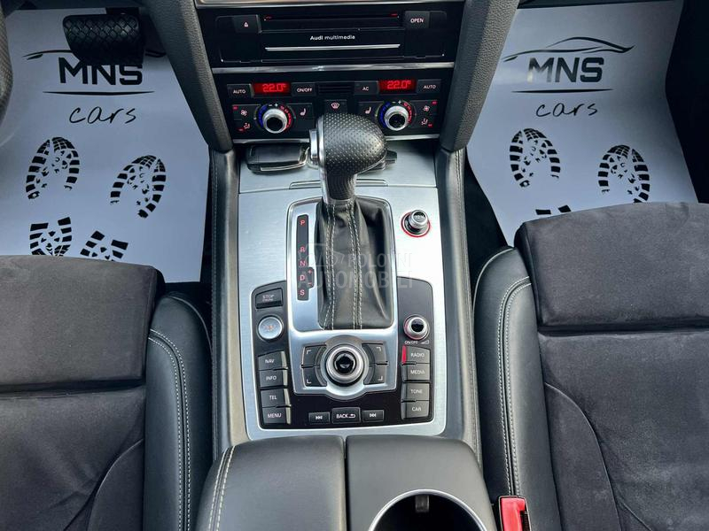 Audi Q7 3.0TDI/3xS/7sed/Pano