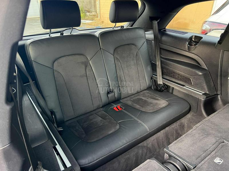 Audi Q7 3.0TDI/3xS/7sed/Pano