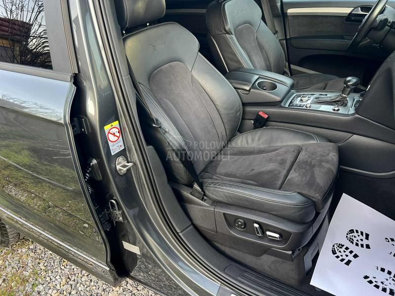 Audi Q7 3.0TDI/3xS/7sed/Pano