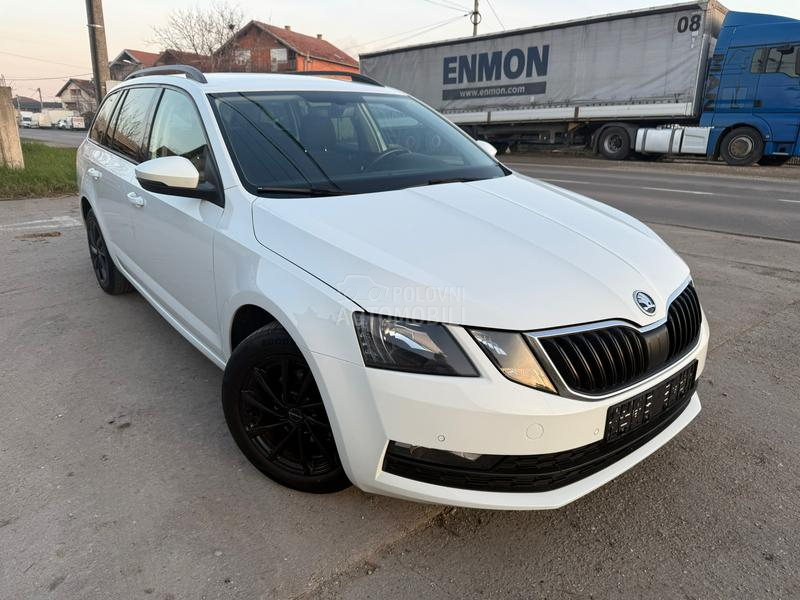 Škoda Octavia 1.6 tdi /DSG/FUL