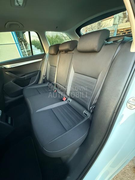 Škoda Octavia 1.6 tdi /DSG/FUL
