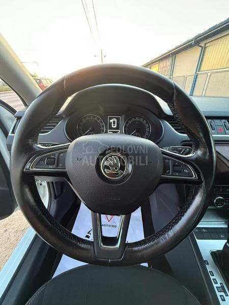 Škoda Octavia 1.6 tdi /DSG/FUL