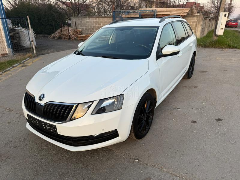 Škoda Octavia 1.6 tdi /DSG/FUL