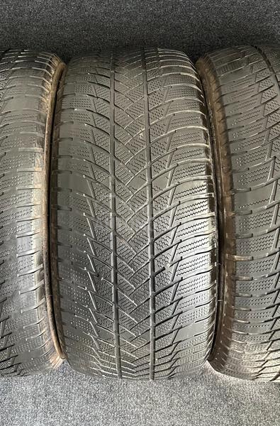 Bridgestone 265/50 R19 Zimska