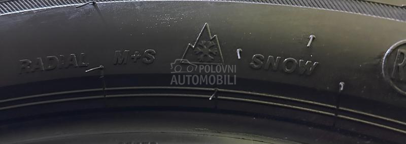 Bridgestone 255/55 R20 Zimska