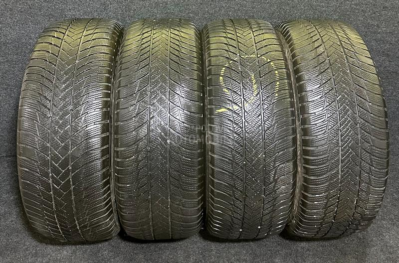 Bridgestone 255/55 R20 Zimska