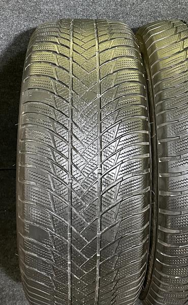 Bridgestone 255/55 R20 Zimska