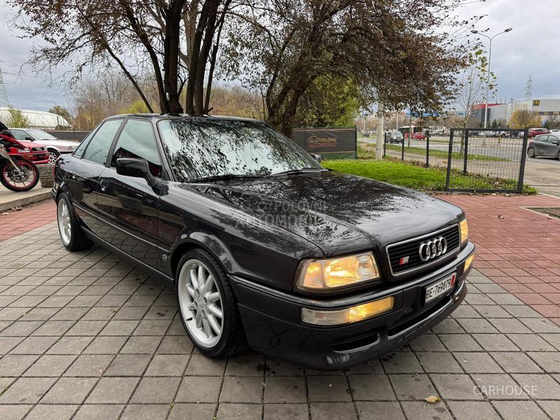 Audi 80 2.6E V6 CH