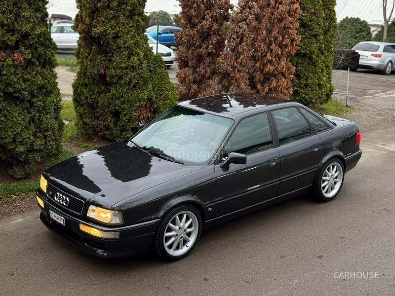 Audi 80 2.6E V6 CH
