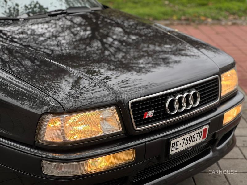 Audi 80 2.6E V6 CH