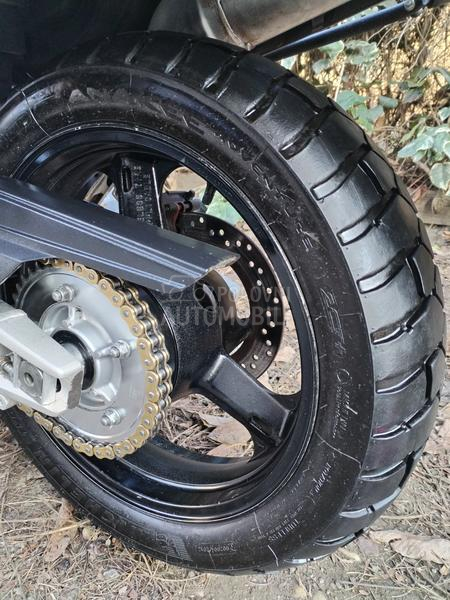 Suzuki v strom 1000 dl