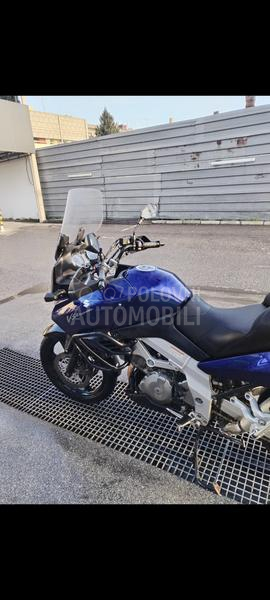 Suzuki v strom 1000 dl
