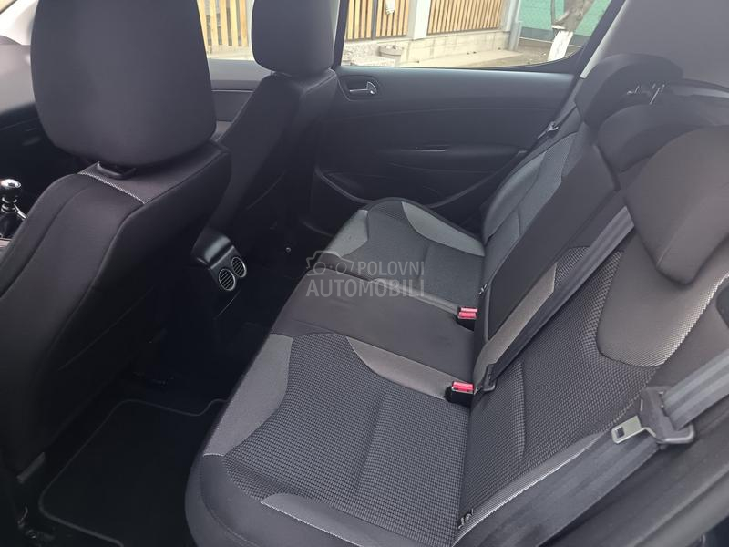 Peugeot 308 2.0 HDI