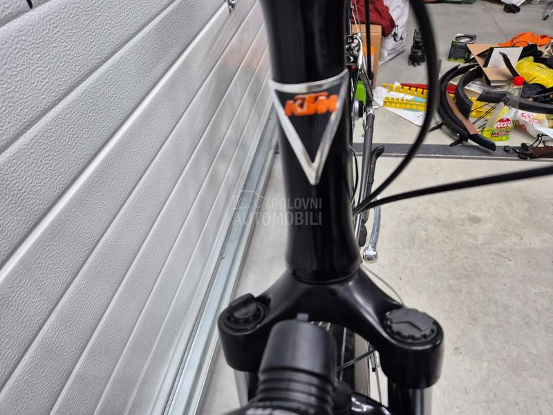 KTM City Univers 8 Nexus