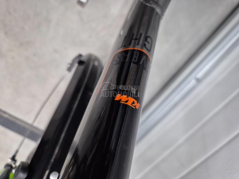 KTM City Univers 8 Nexus