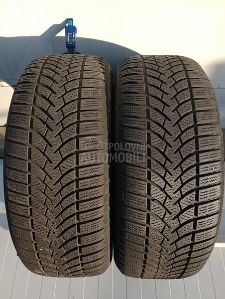Semperit 215/55 R16 Zimska