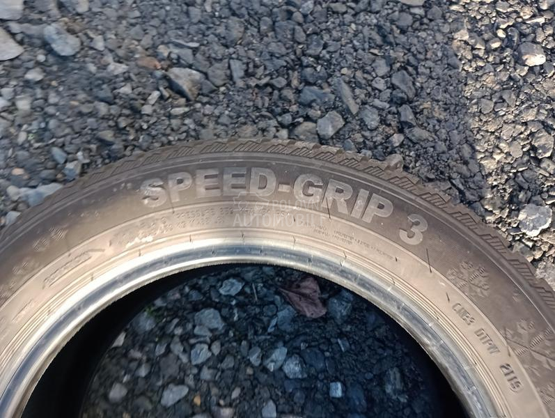 Semperit 215/55 R16 Zimska