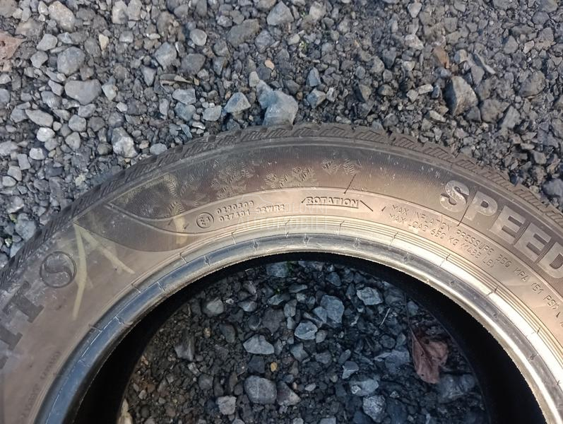 Semperit 215/55 R16 Zimska