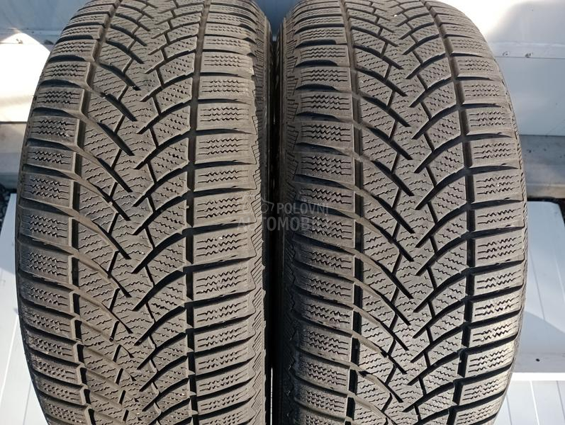Semperit 215/55 R16 Zimska