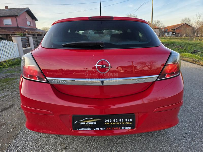 Opel Astra H 1.4 GTC