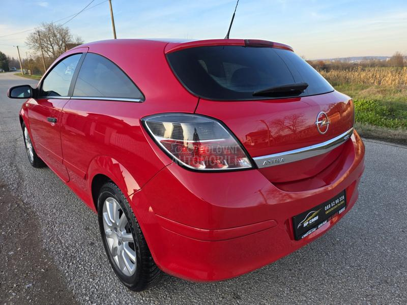 Opel Astra H 1.4 GTC