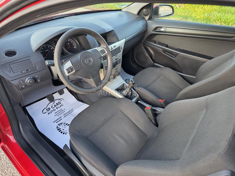 Opel Astra H 1.4 GTC
