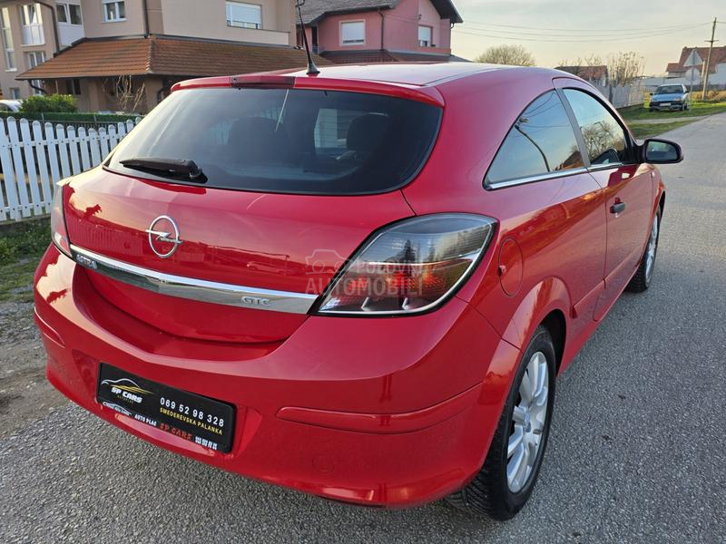Opel Astra H 1.4 GTC